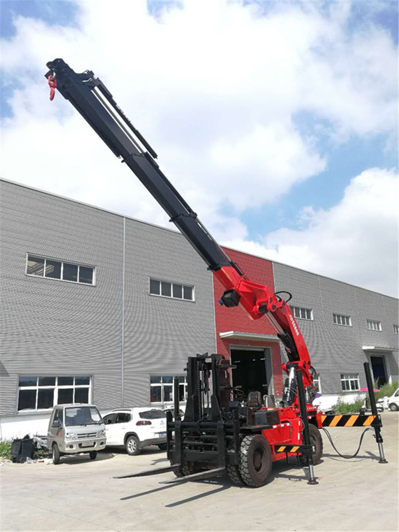 25吨叉车尾吊 叉车后吊 前叉后吊 360度旋转 狭小厂房进出自如