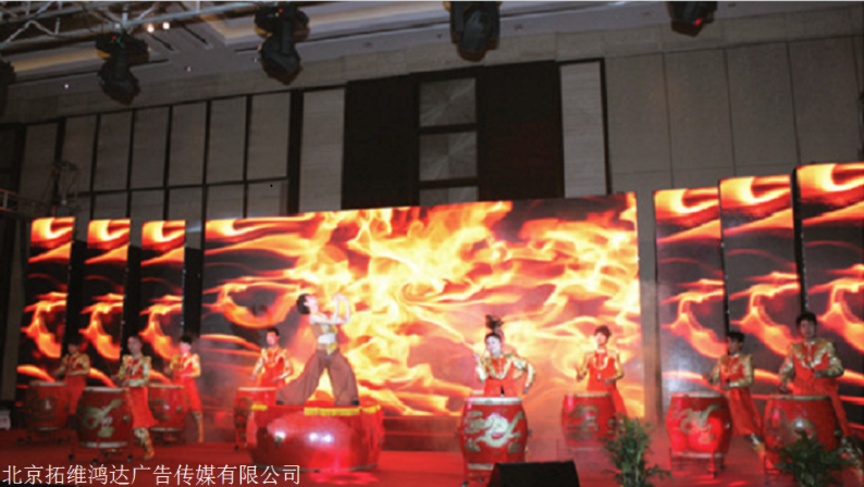 传统中国鼓表演开场节目鼓舞