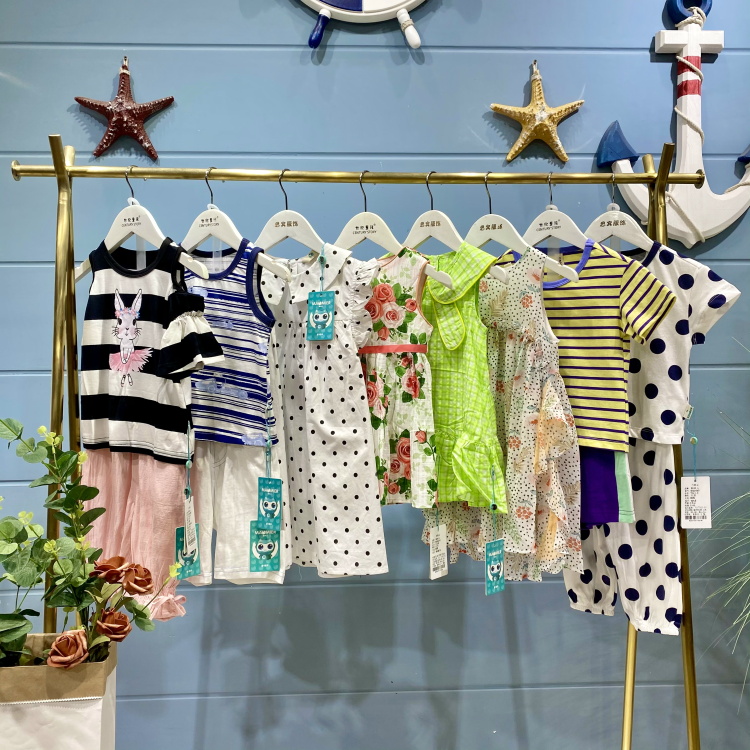 麦哈派儿童夏装套装 广州童装批发市场 童装一手货源