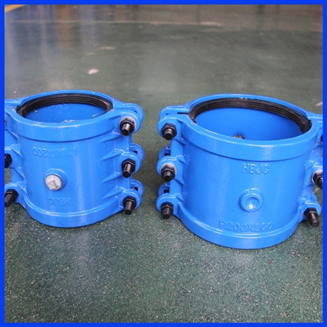 pvcpe管大肚哈夫节抢修器定制小口径pe承口大肚江皓堵漏器pn15