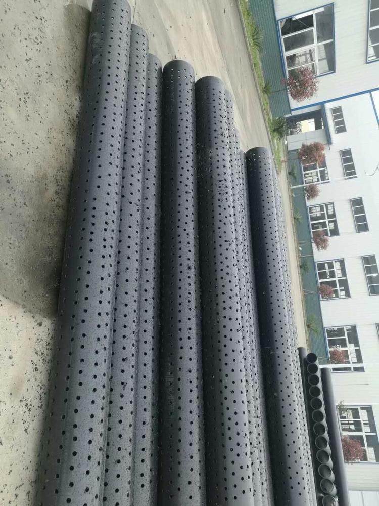 hdpe渗水管垃圾填埋场渗滤液集水hdpe打孔管pe打孔管山东直供支持定制