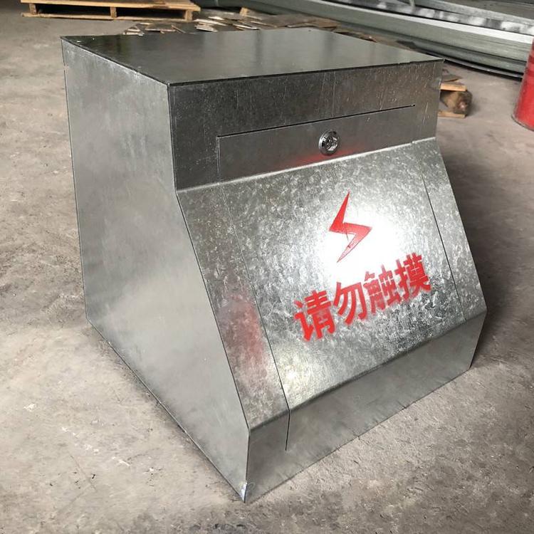 海晨供应 桥梁防撞镀锌接线箱 预埋件接线箱 0.3mm厚 桥梁通讯箱厂家