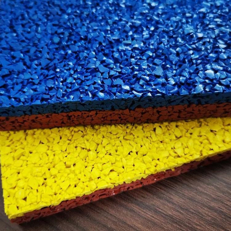 普奥斯体育供应小区塑胶跑道epdm塑胶地坪带料施工