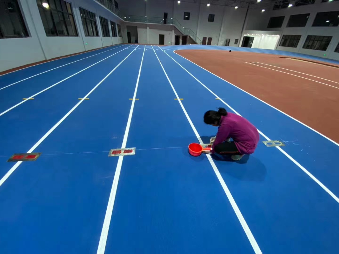 预制型塑胶跑道预制型塑胶跑道材料施工