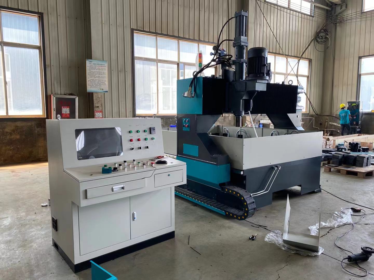 数控法兰龙门钻设备板材精度钻孔凯斯锐智能设备厂家