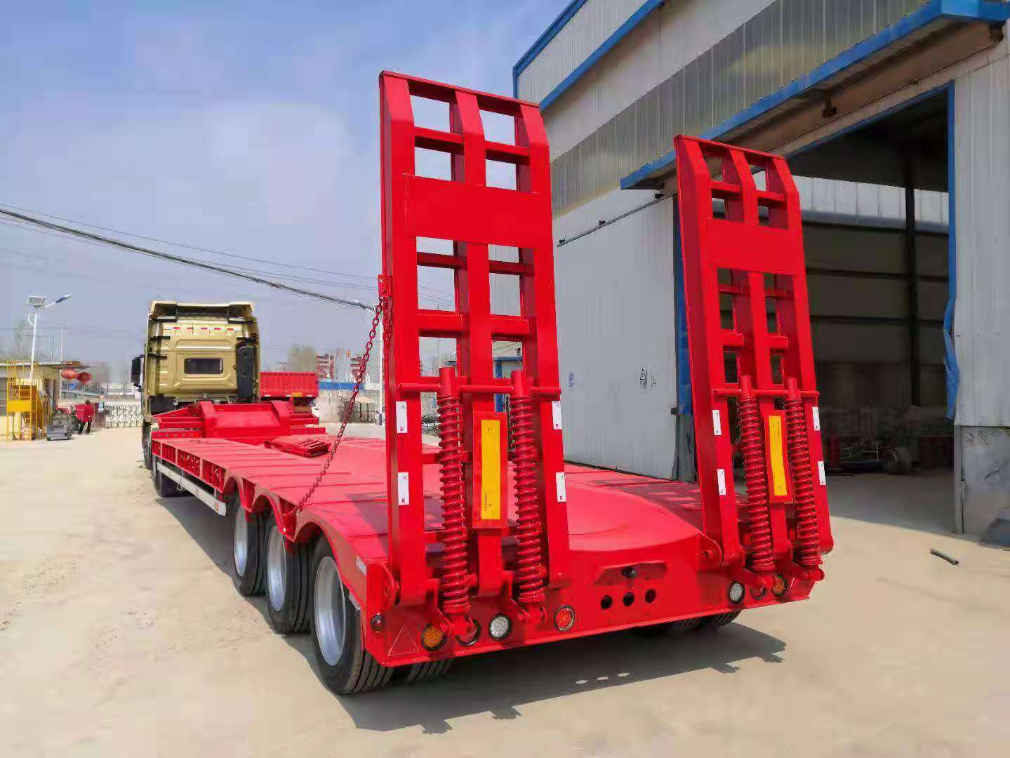 苍蓝半挂车标车半挂车高低板半挂车特种半挂车罐式半挂车