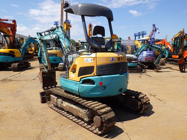 上海二手挖掘机市场 出售久保田30小微挖小型挖土机报价