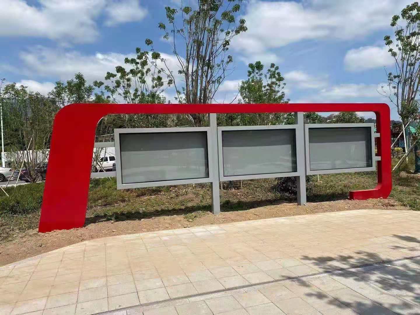 户外多连体宣传栏