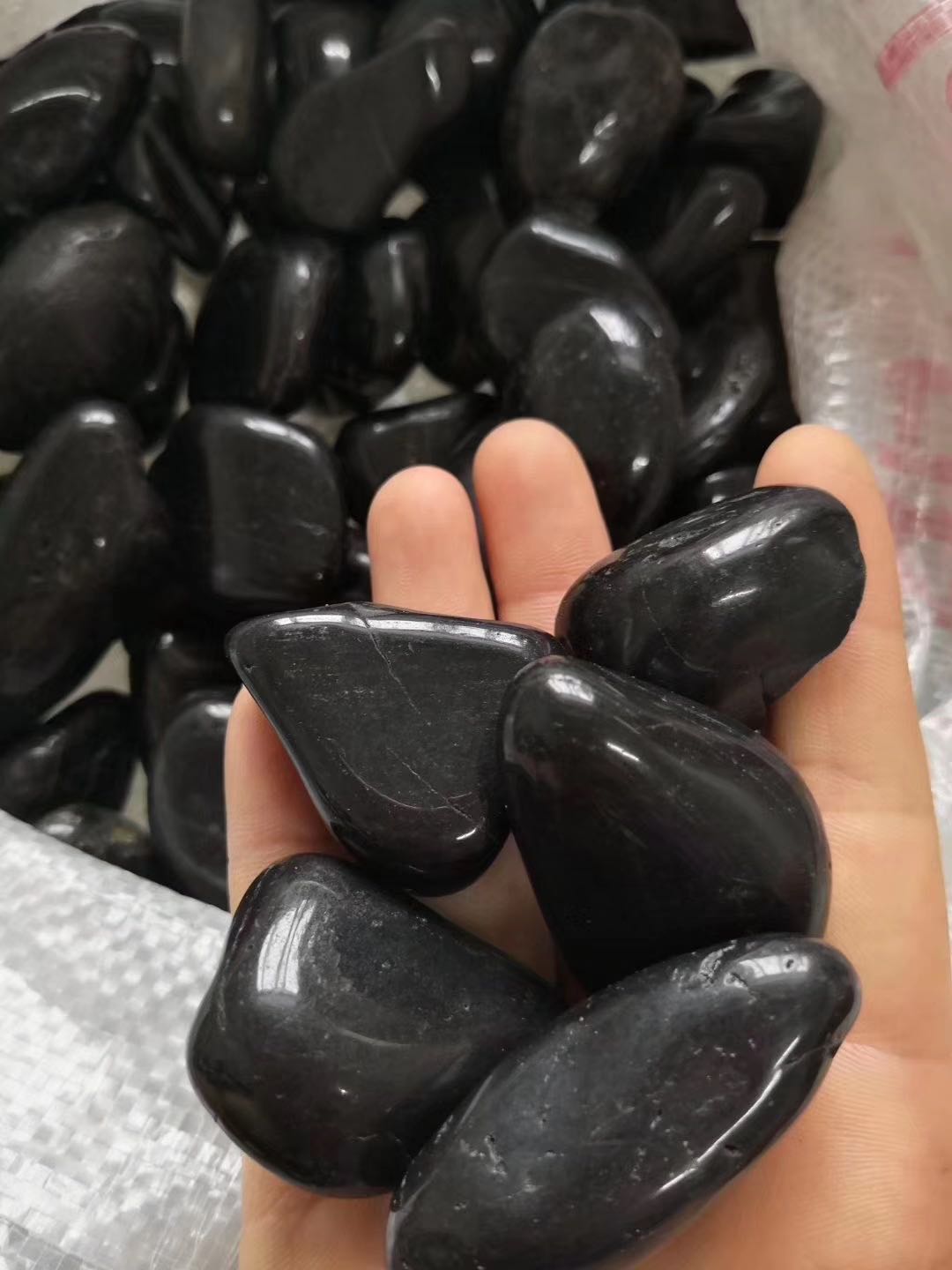 主营灰黑色砾石米庭院铺装石米