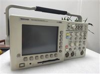 Tektronix TDS3034C数字荧光示波器特点与优点