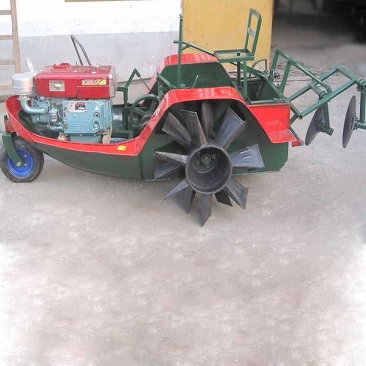 机耕船亦称船式拖拉机,是我国的一种水田动力机械,通常由柴油机,船体