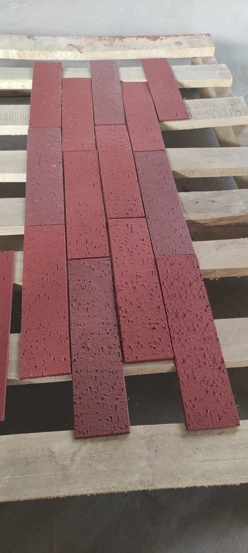 福建软瓷砖外墙翻新软瓷砖学校外墙软瓷砖批发