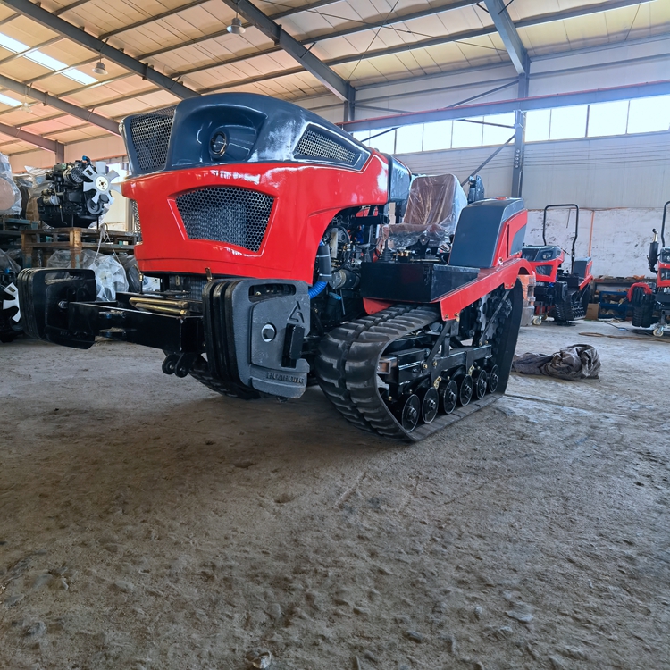 50马力履带式拖拉机 座驾式履带拖拉机 多功能履带旋耕机