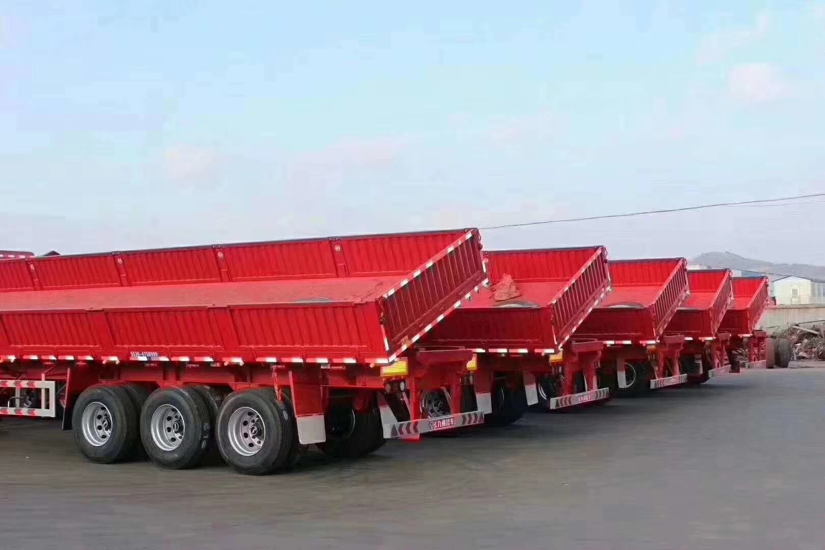 标车侧翻半挂车侧翻半挂车厂家60侧翻自卸车标准式侧翻自卸半挂车