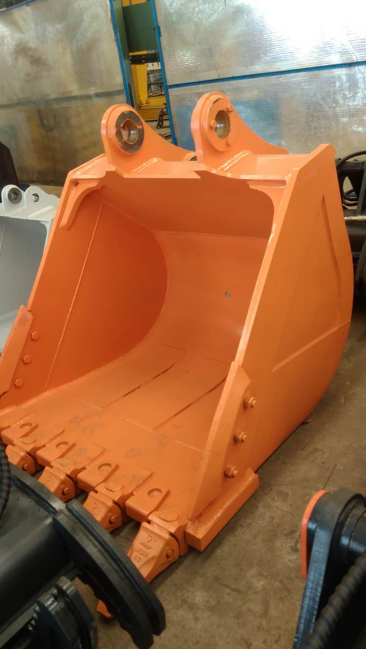 企业资讯 日立钩机铲斗 土方斗 挖斗批发定制挖掘机