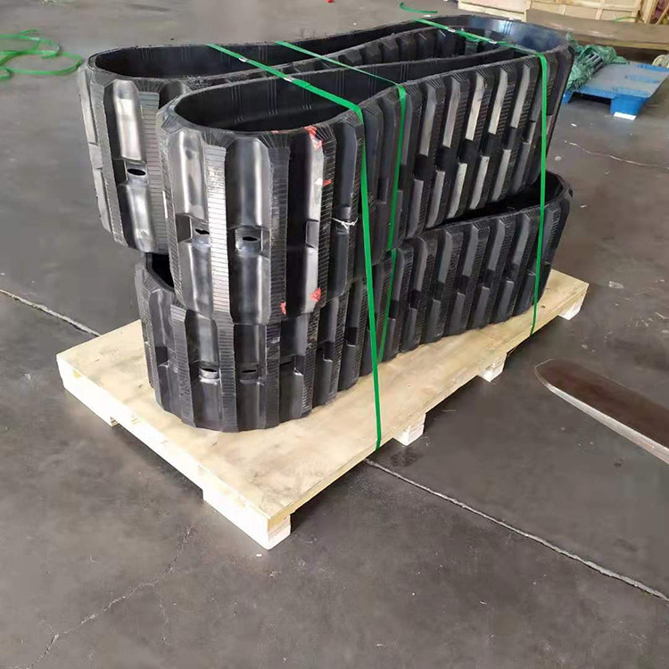 履带式挖掘机橡胶履带橡胶履带块