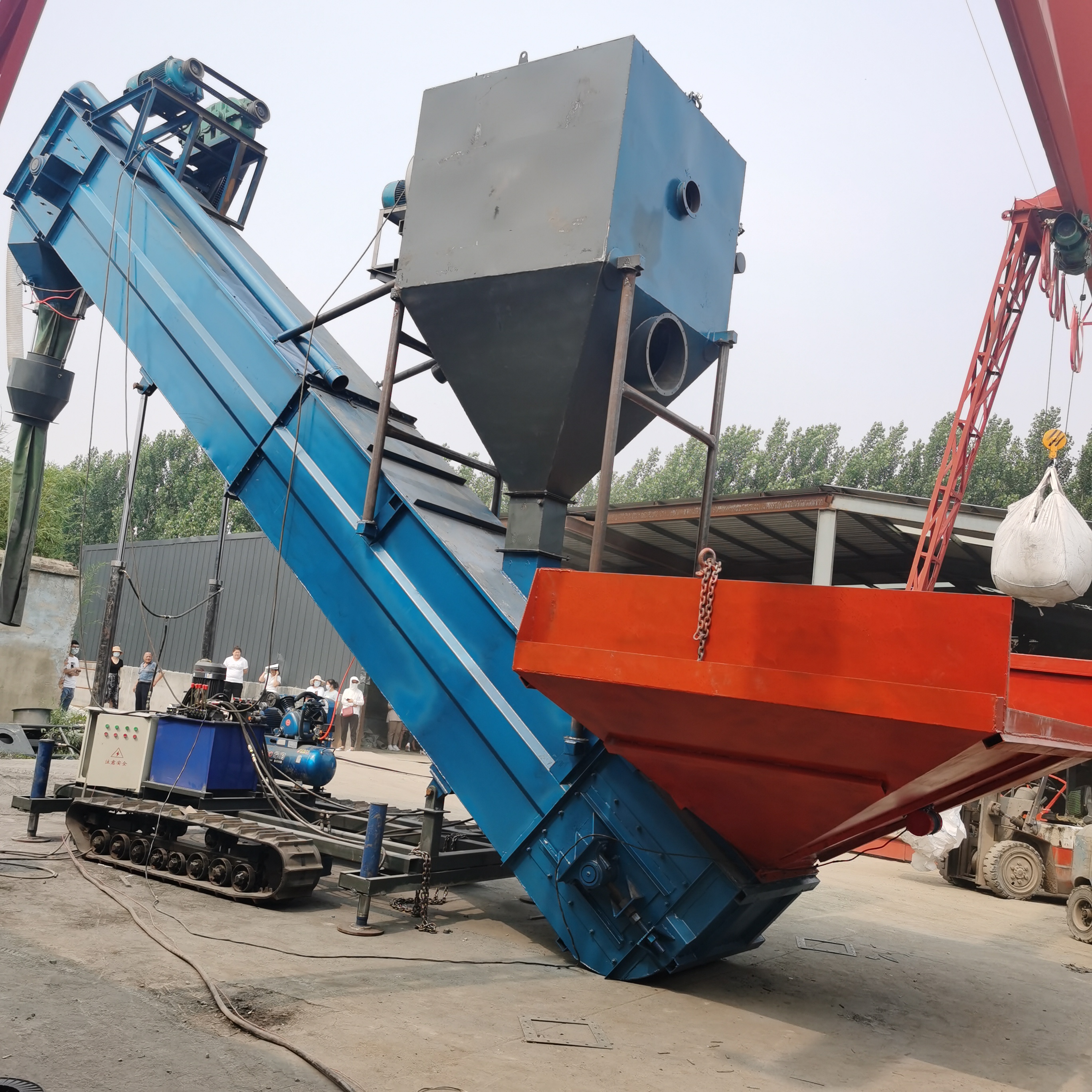 建材公司散灰卸灰机铁路集装箱自动卸矿粉拆箱机zcjb锦辉直供