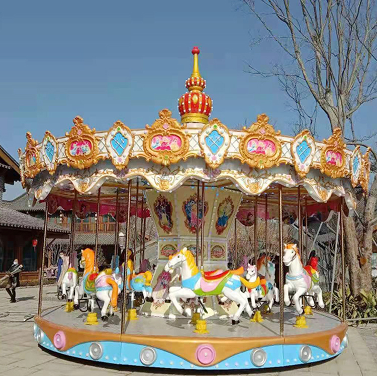 豪华转马品类齐样式全,大型豪华转马生产厂家,景区及公园使用