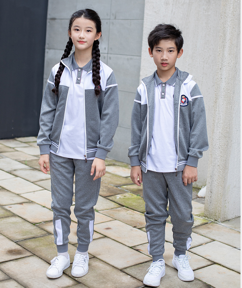 轩洋时尚的拉链款式校服 艾咪天使中学学院风校服厂家