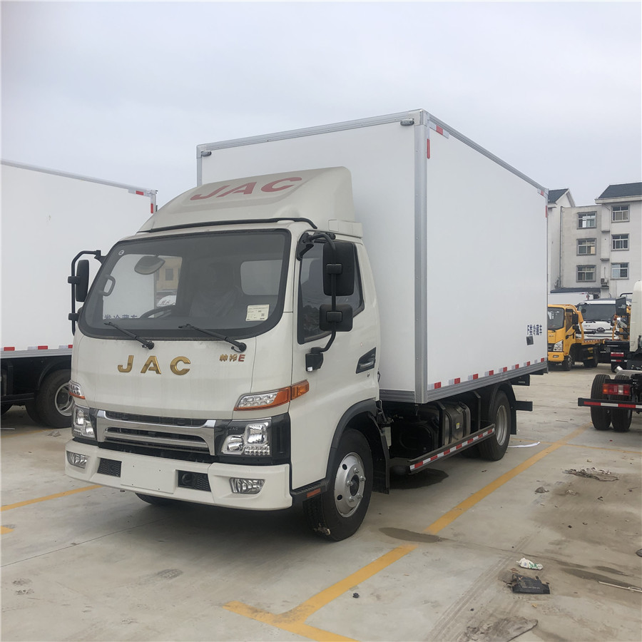 帅铃4米2冷藏车报价 国六4米2蓝牌冻货冷藏车厂家 0首付包送车