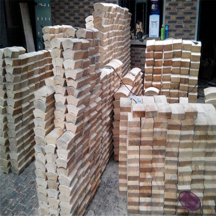 煤矿用防腐垫木强森红松木机械木垫块