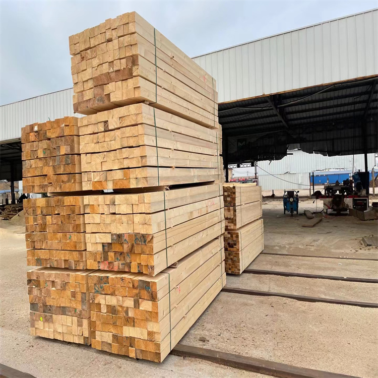 山东铁杉木方实木方条建筑木方厂家