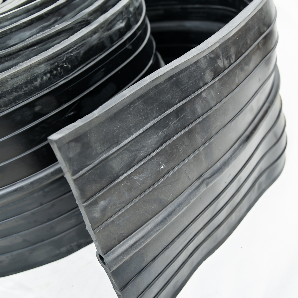 651型中埋式国标天然橡胶止水带3008mm可订制中埋式止水带