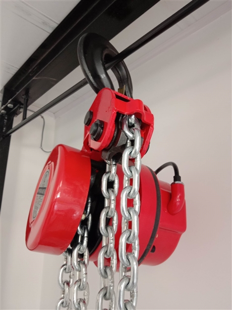 环链型电动葫芦-爬架葫芦的过载保护装置