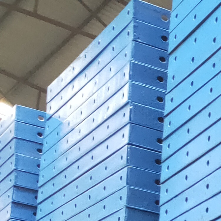 钢模板种类齐全昆明钢模板厂家批发云南建筑1512模板一吨价