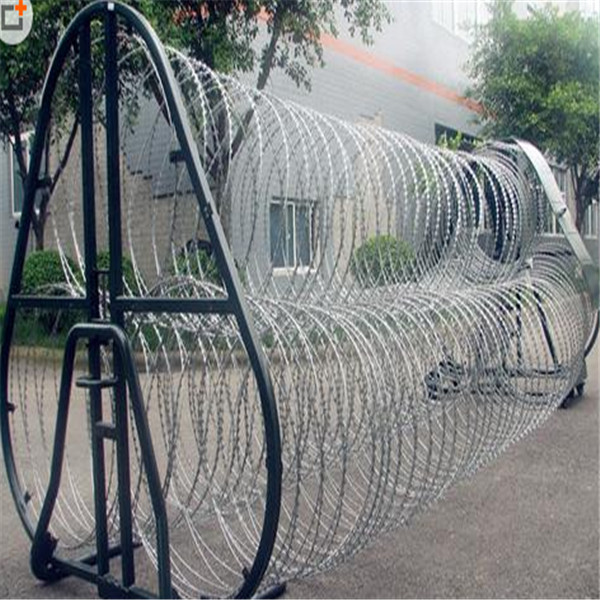 防暴阻隔网路障 滚筒式防暴阻隔网