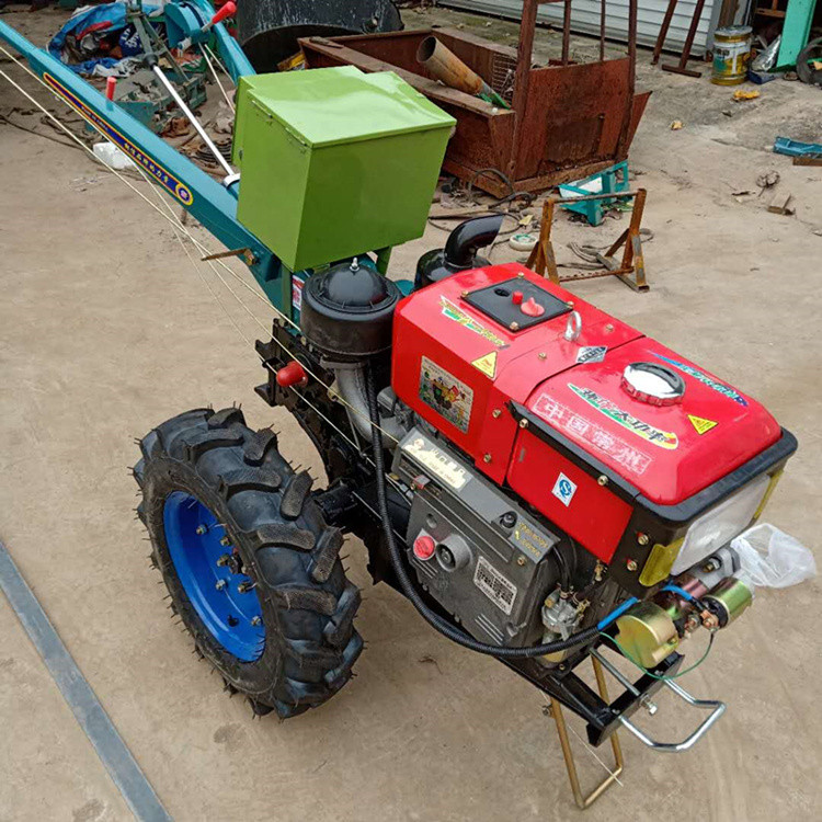 水旱兩用撓地機平壩區旋耕耙地機多用途手扶拖拉機