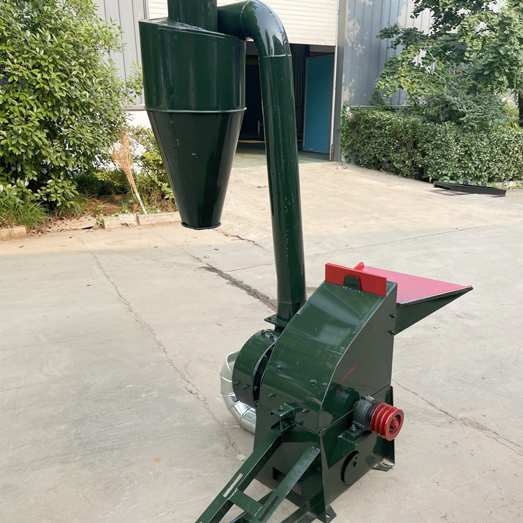 树枝树叶粉碎机 草料打糠机 猪牛羊粉碎打糠机