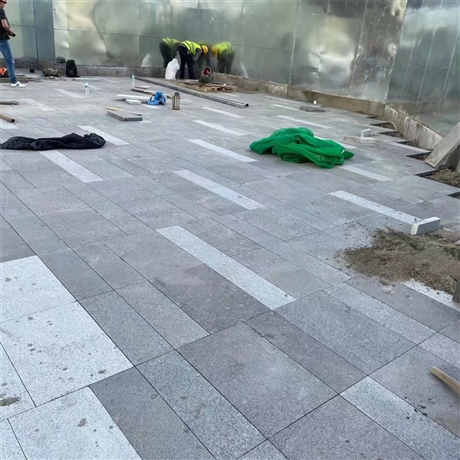 花岗石铺装芝麻灰火烧面