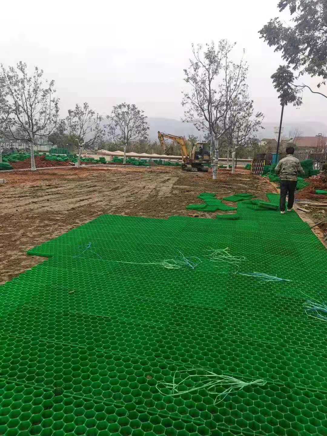 4公分植草格立体美化即是使用植物攀授,吸赞同环绕