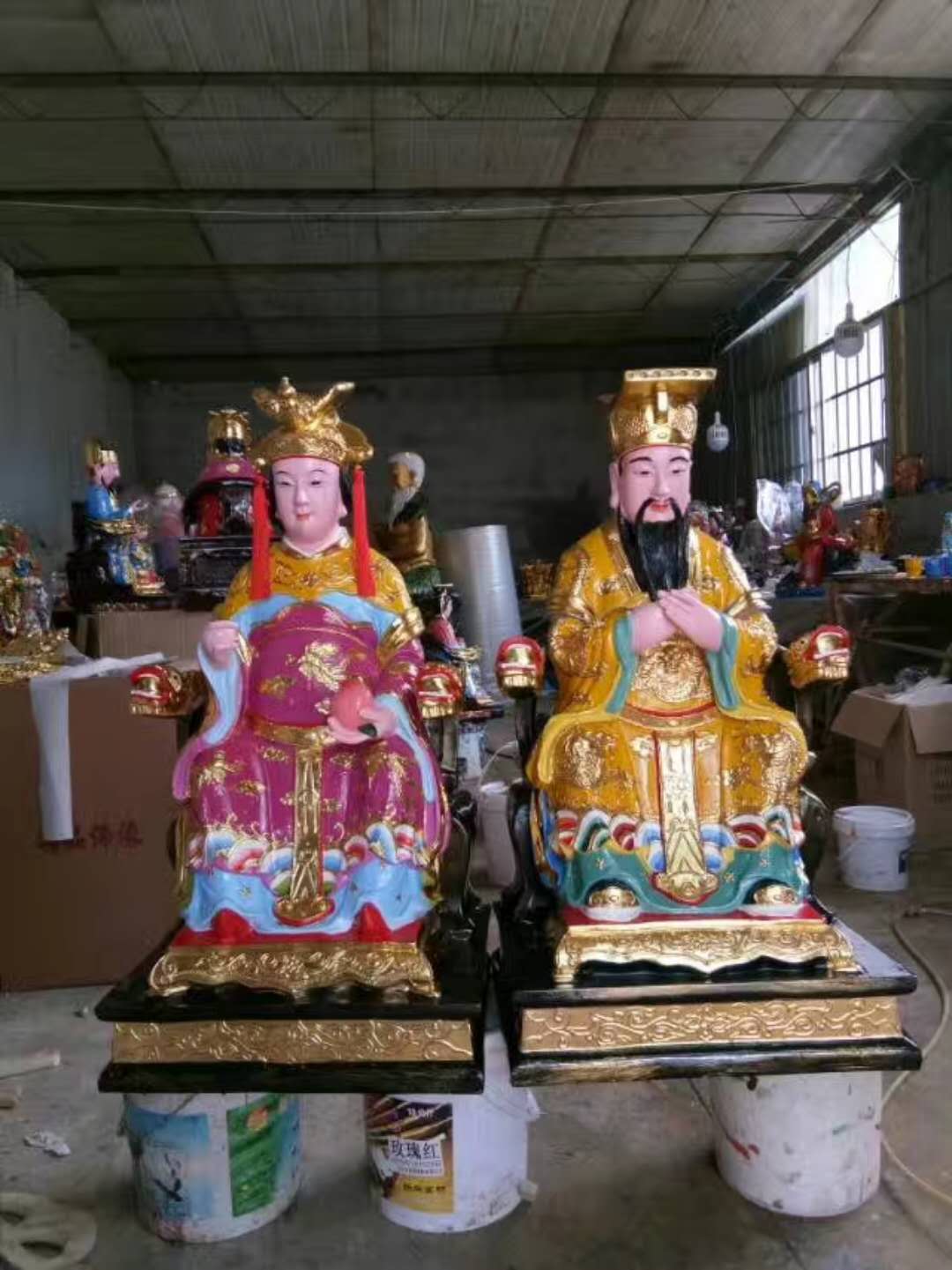 九龙辇车玉皇大帝镀金佛像树脂玻璃钢材质