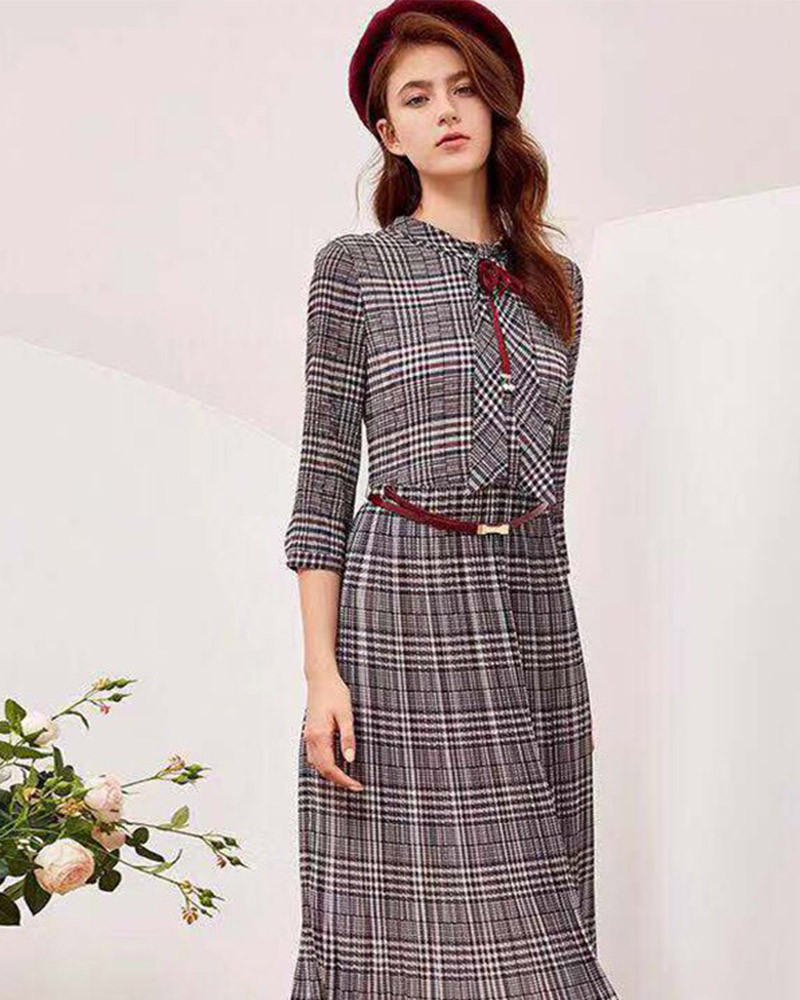 休闲时尚女装尾货拿货渠道朗美睿品牌折扣尾货批发走份