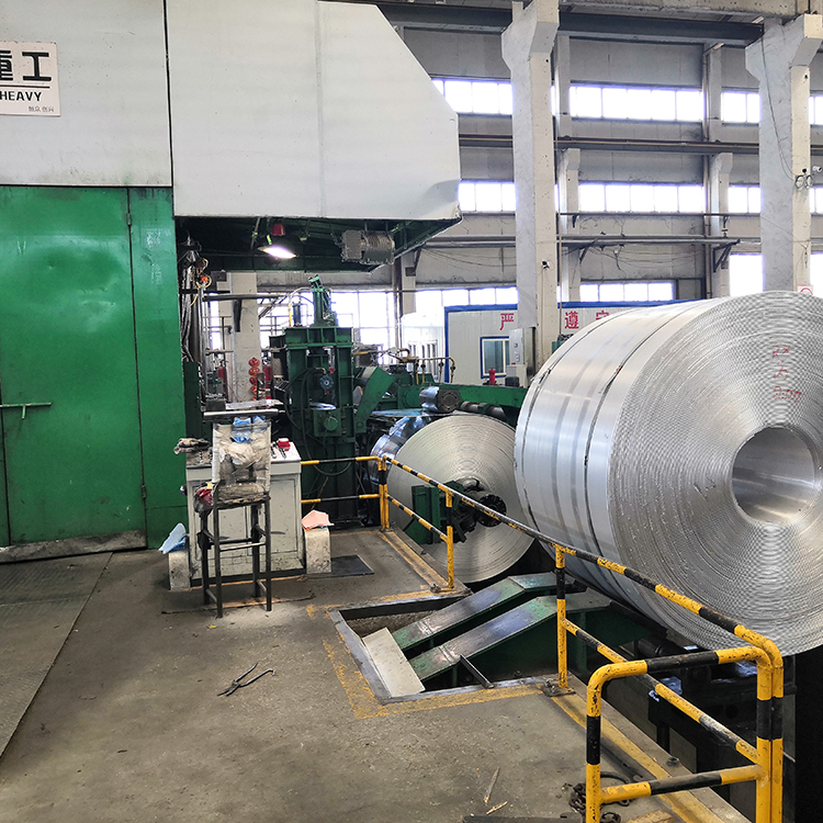 二辊精轧机 四辊数控卷板机价格 三滚轧机