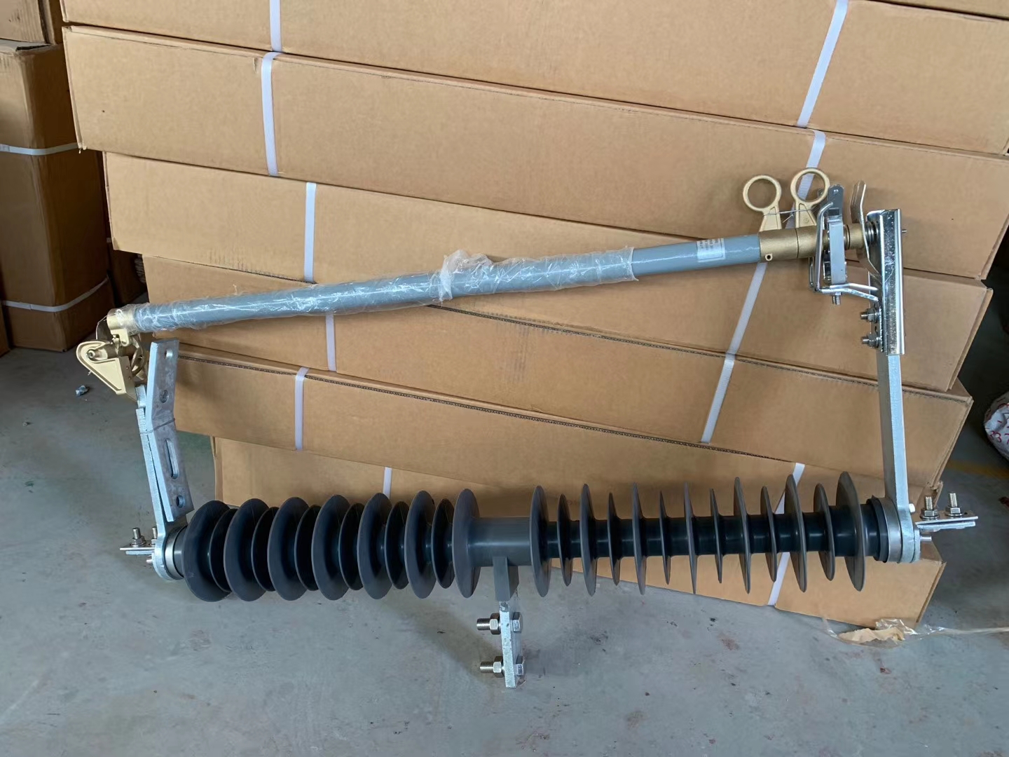 风电专用35kv跌落式熔断器hgrw235100200a防风型