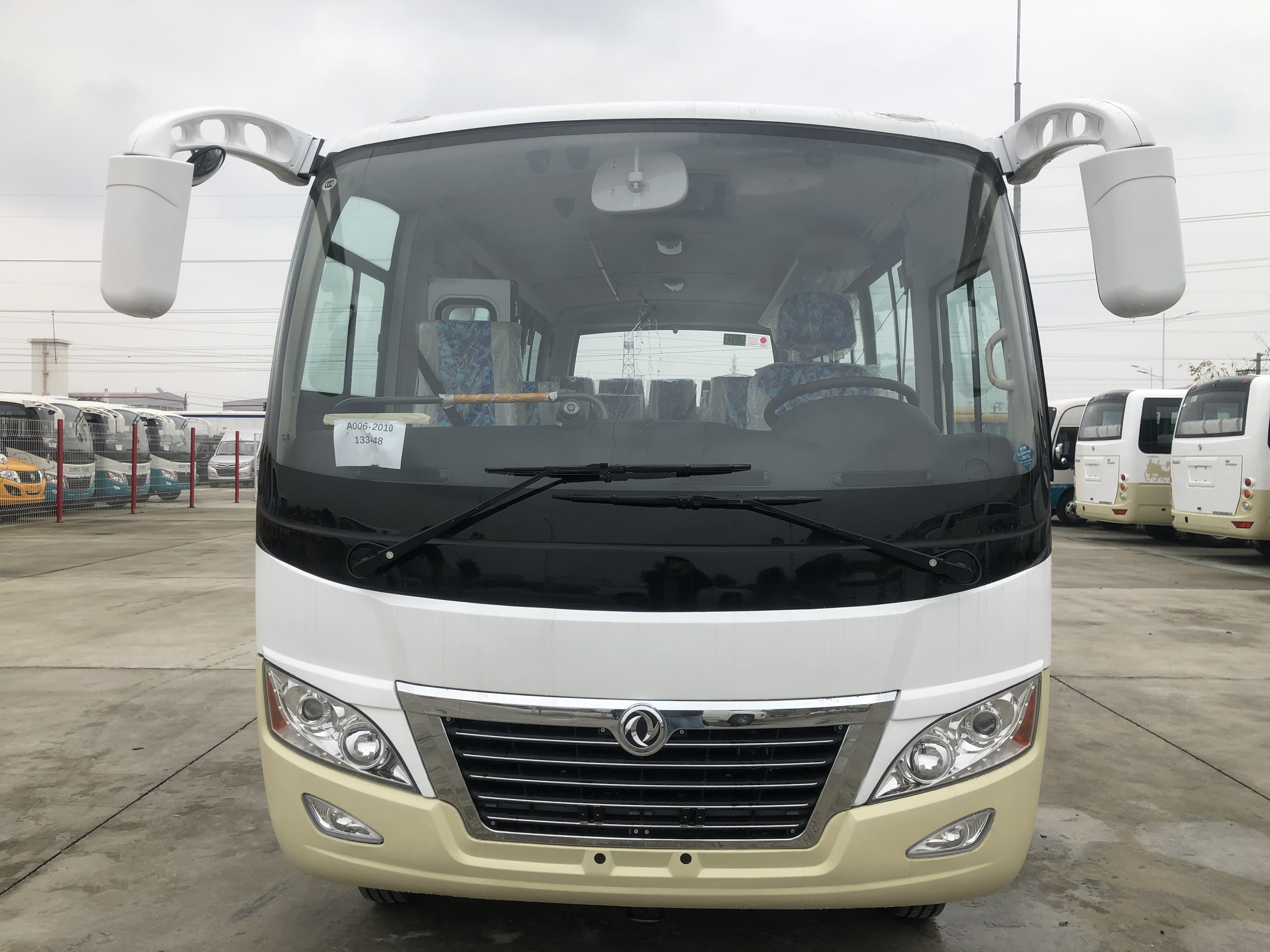 新疆东风19座客车厂家国六19座客车价格19座营运客车报价