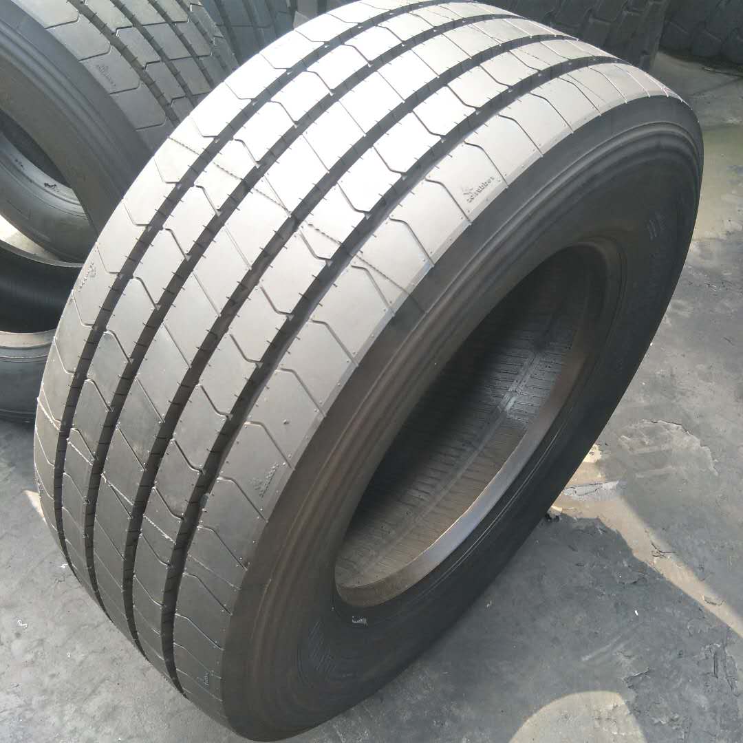 朝阳38555r225卡车钢丝轮胎运输车轮胎