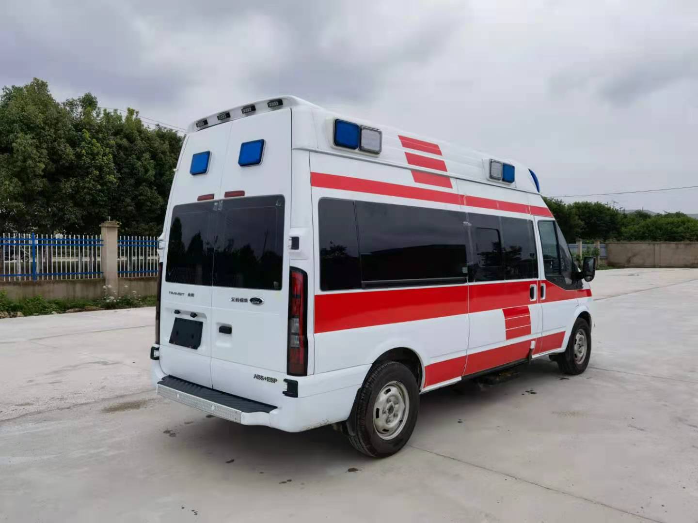 5g智能医用车全国上市 5g智慧120车用途 5g智慧救护车功能介绍