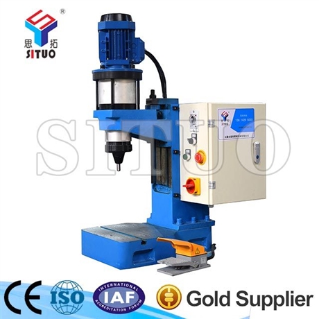 供应单点旋铆机 多工位转盘旋铆机 定制旋铆机 气动旋铆机 液压旋铆机