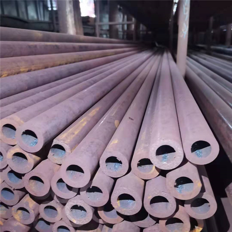 30外径无缝钢管6个厚 可切割长度不固定的