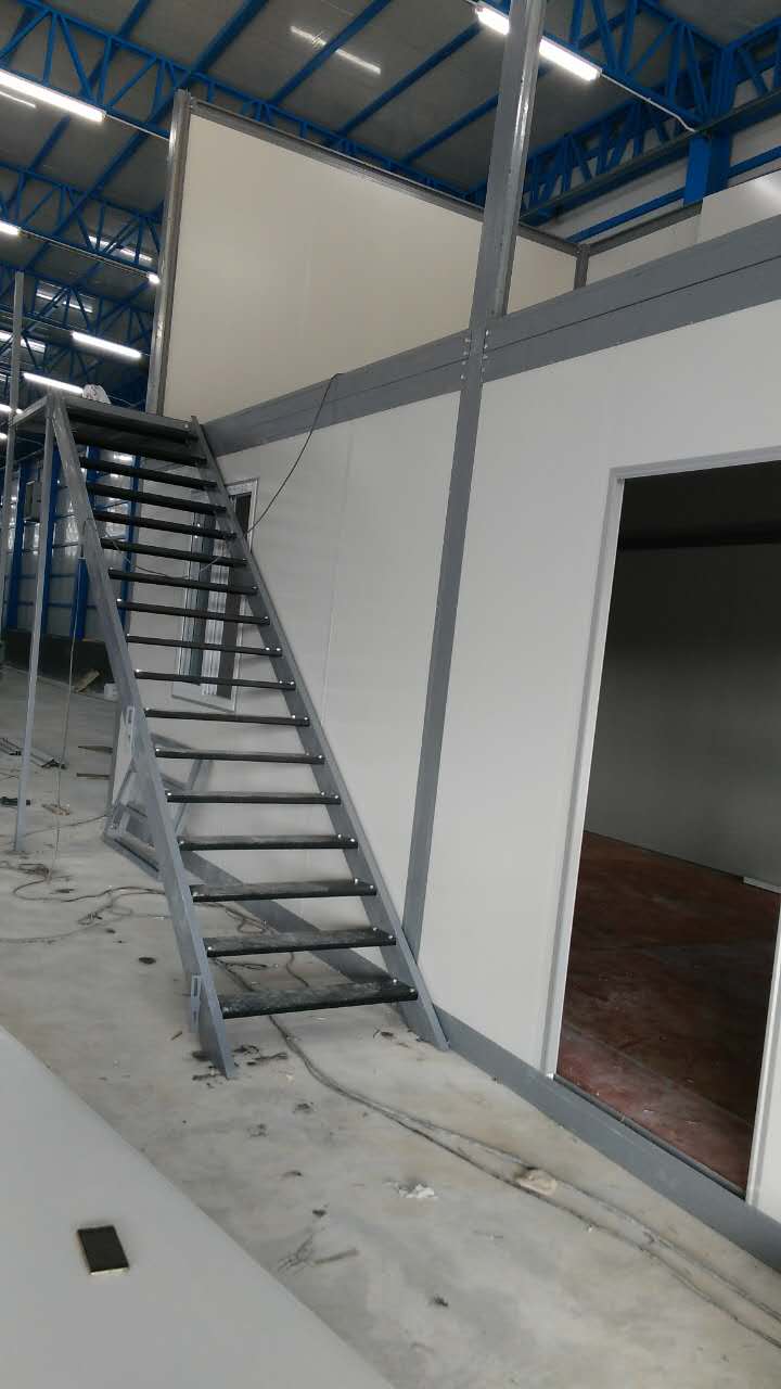 深圳彩钢仓库防火活动房深圳板房厂家工期短价格便宜