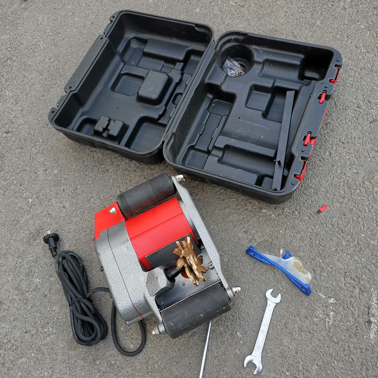 供应墙壁开槽机混凝土墙壁开槽机混凝土钢筋前面开槽机轻便好用