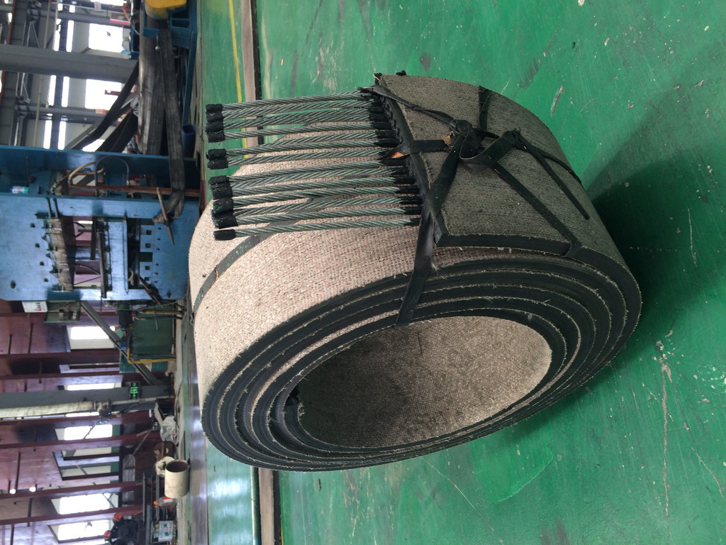 青岛直供抽油机专用输送带耐热