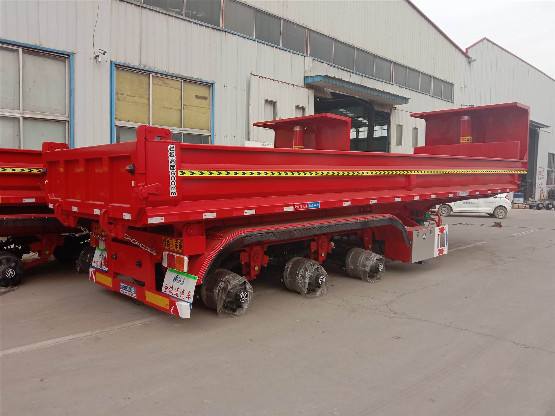 后翻自卸半挂车8米5后翻半挂车9米后翻半挂车