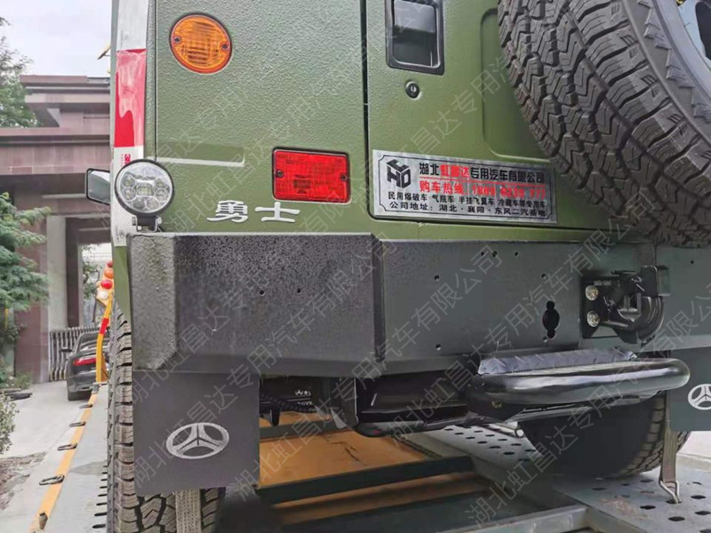 矿用井下运人车,下井巷道矿用载人车,下井拉人车,井下矿用拉人车