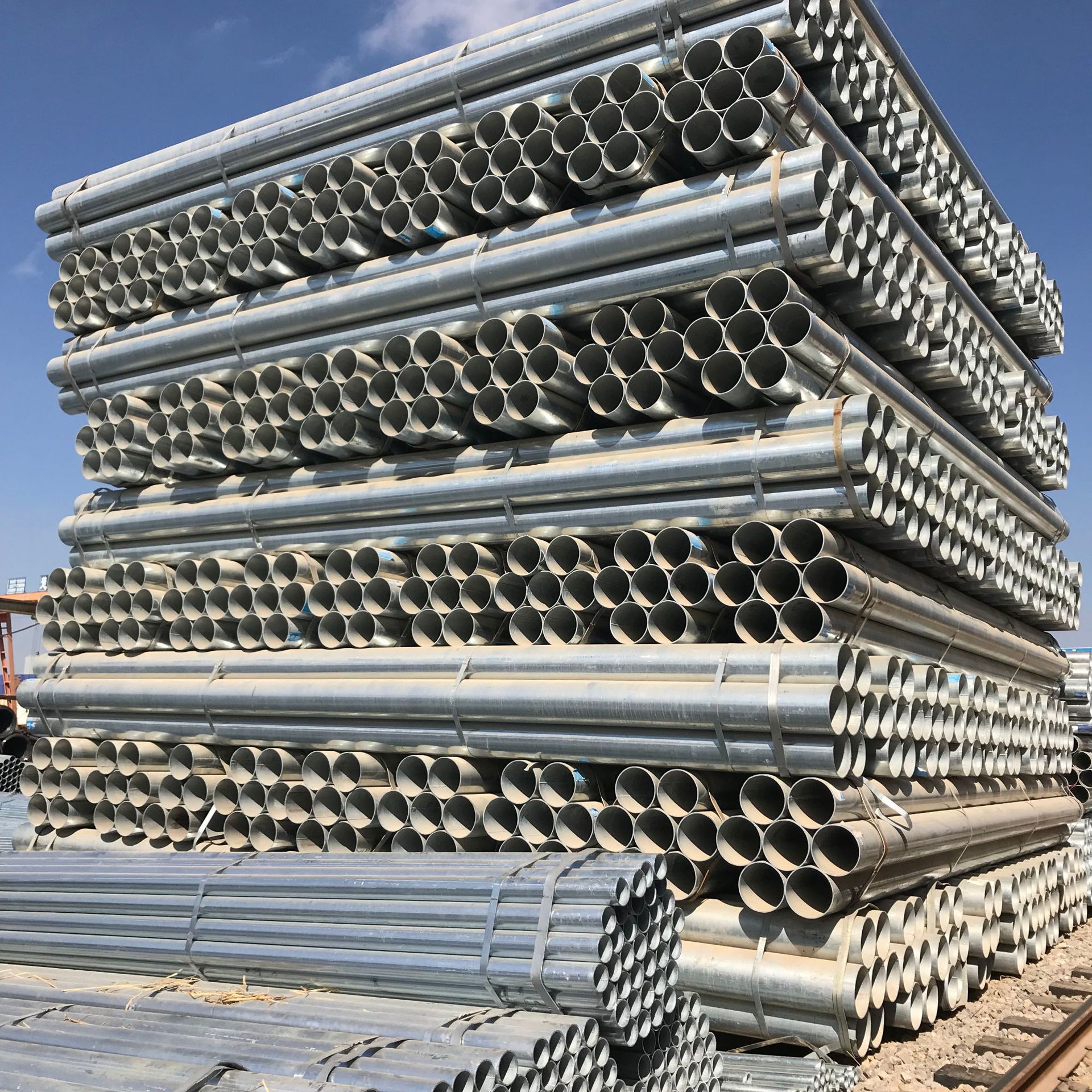 西安直缝焊管 建筑外墙脚手架钢管 结构圆铁管 大口径铁圆管焊管