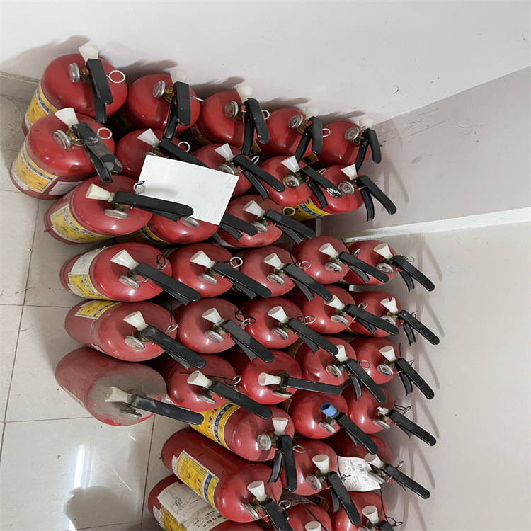 广州市干粉灭火器回收 简易式灭火器回收 收购小型灭火器